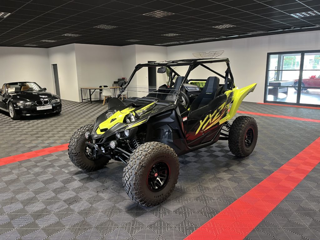 YAMAHA YXZ