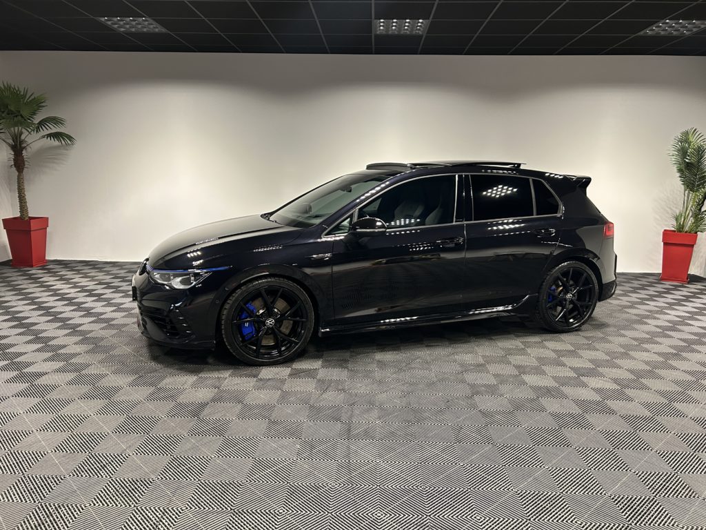 VOLKSWAGEN GOLF VIII 2.0 TSI 320ch R 4Motion DSG7