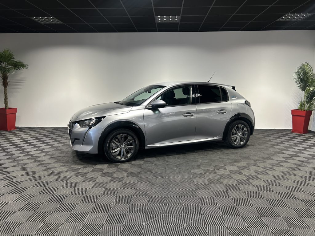 PEUGEOT e-208 ALLURE 136ch