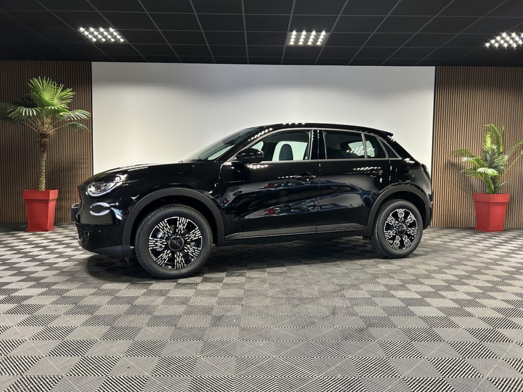 FIAT 600 ICONE HYBRID 145ch EDCT6